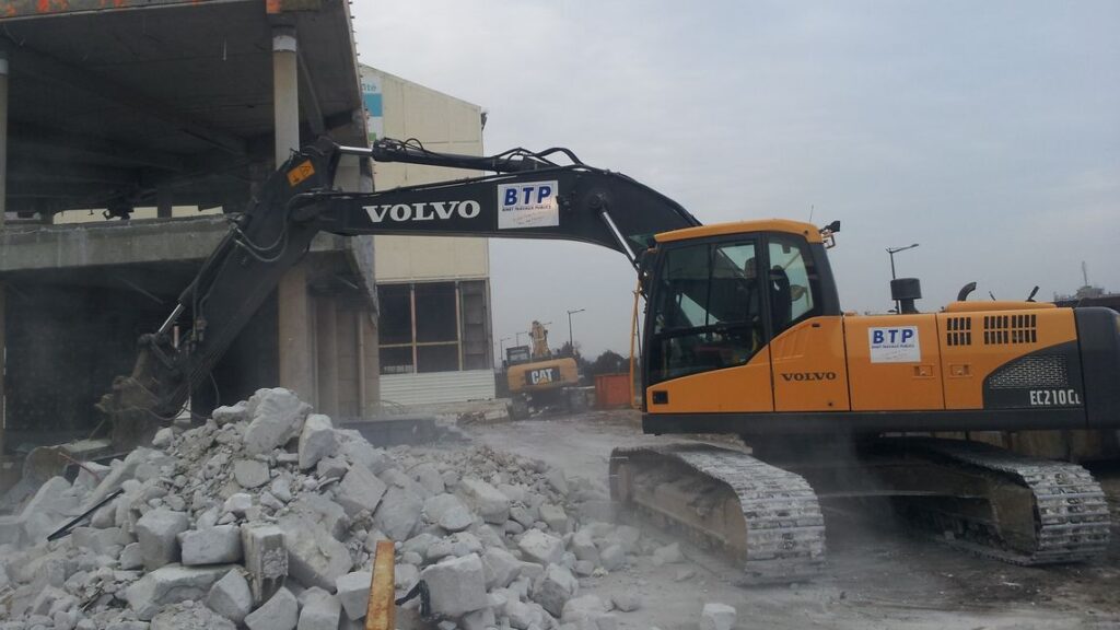 Volvo EC210